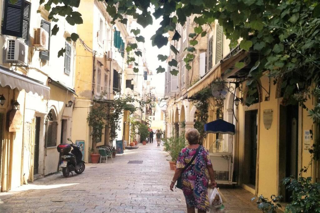 Marialena Flat /Corfu Historical Center/Porta Remoundaアパートメント エクステリア 写真